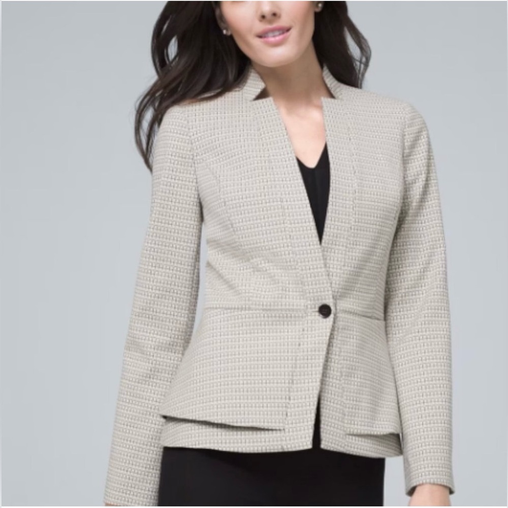 White House Black Market Ecru and Black Blazer Size 4P